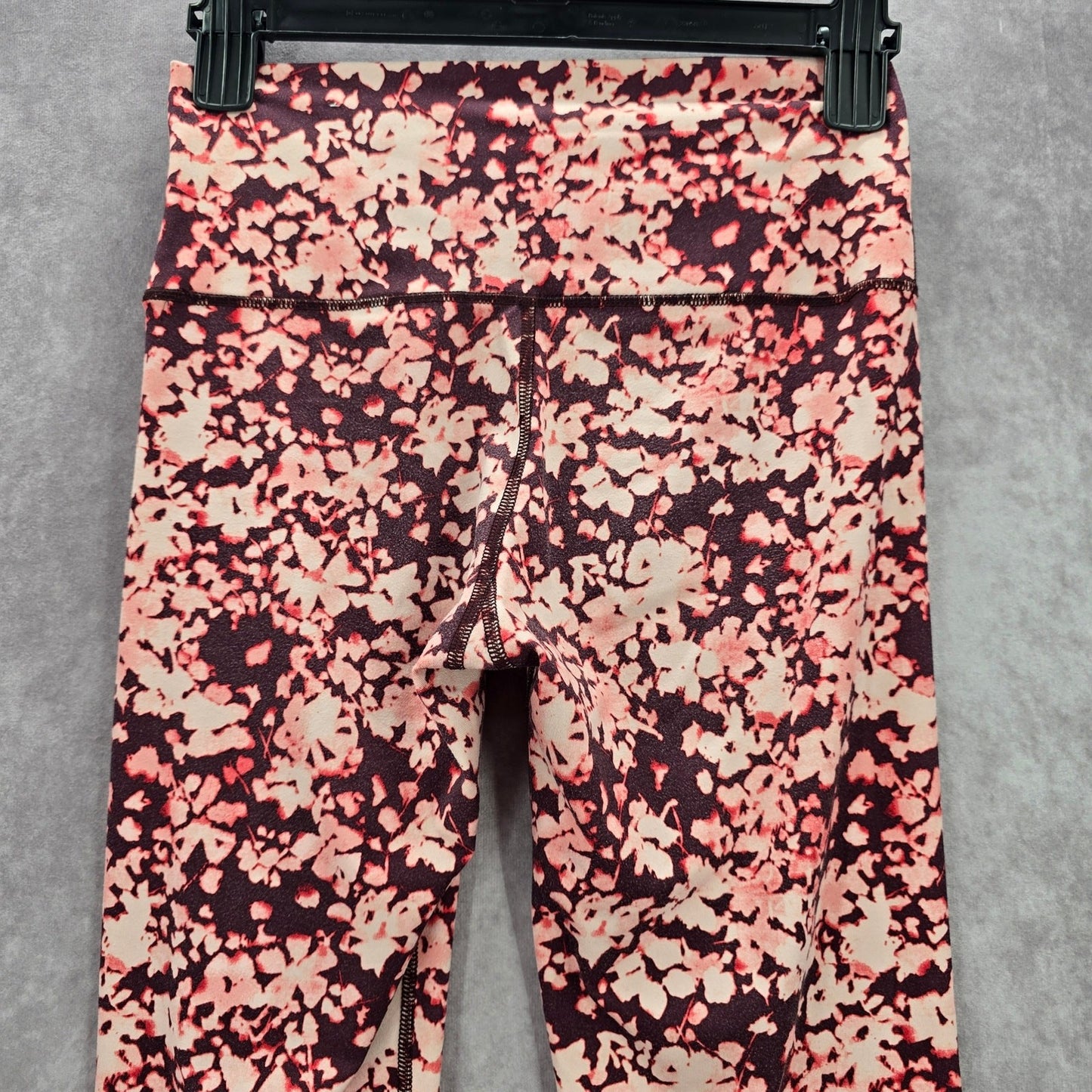 Aerie Chill Play Move Red Pink Floral Offline Ankle Leggings Pants Skinny Small