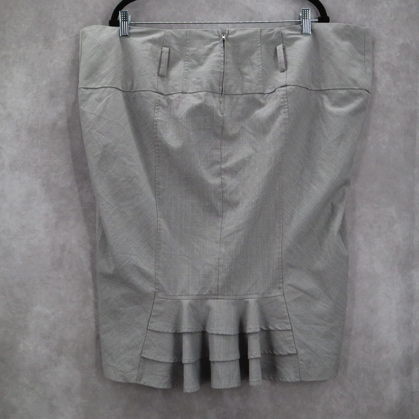 Torrid Gray Pencil Ruffle Checker Belt Retro Casual Preppy Skirt Plus 22