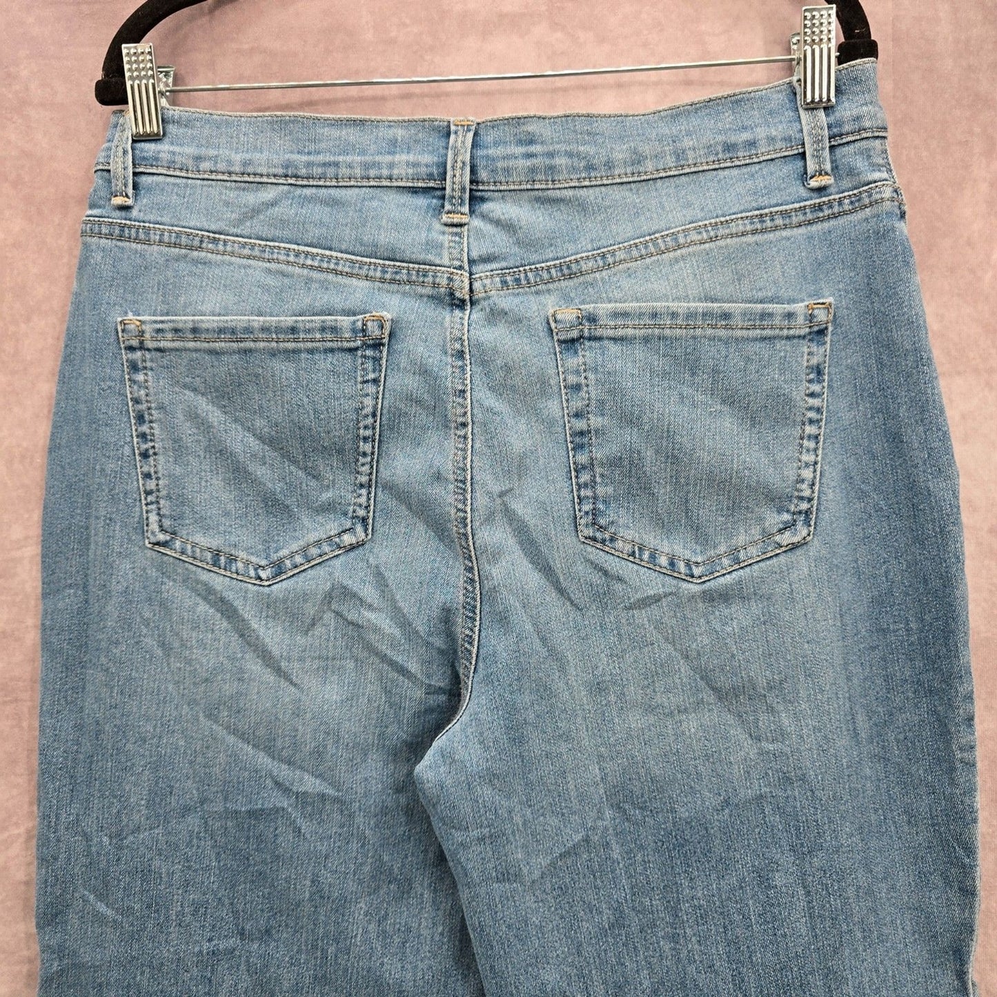 Gloria Vanderbilt Amanda Light Blue Zip Up Button Womens Regular Jeans Size 12