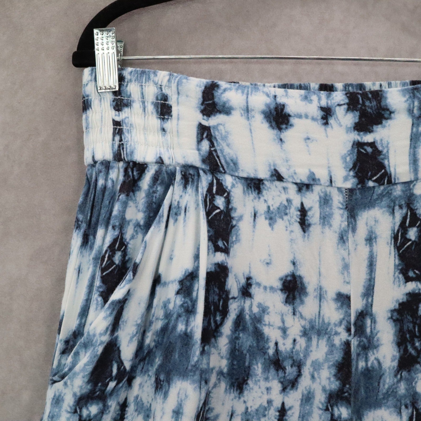 Time and Tru Tie Dye Wide Leg Pants Blue Boho Lounge Beach Pull On Flowy Medium