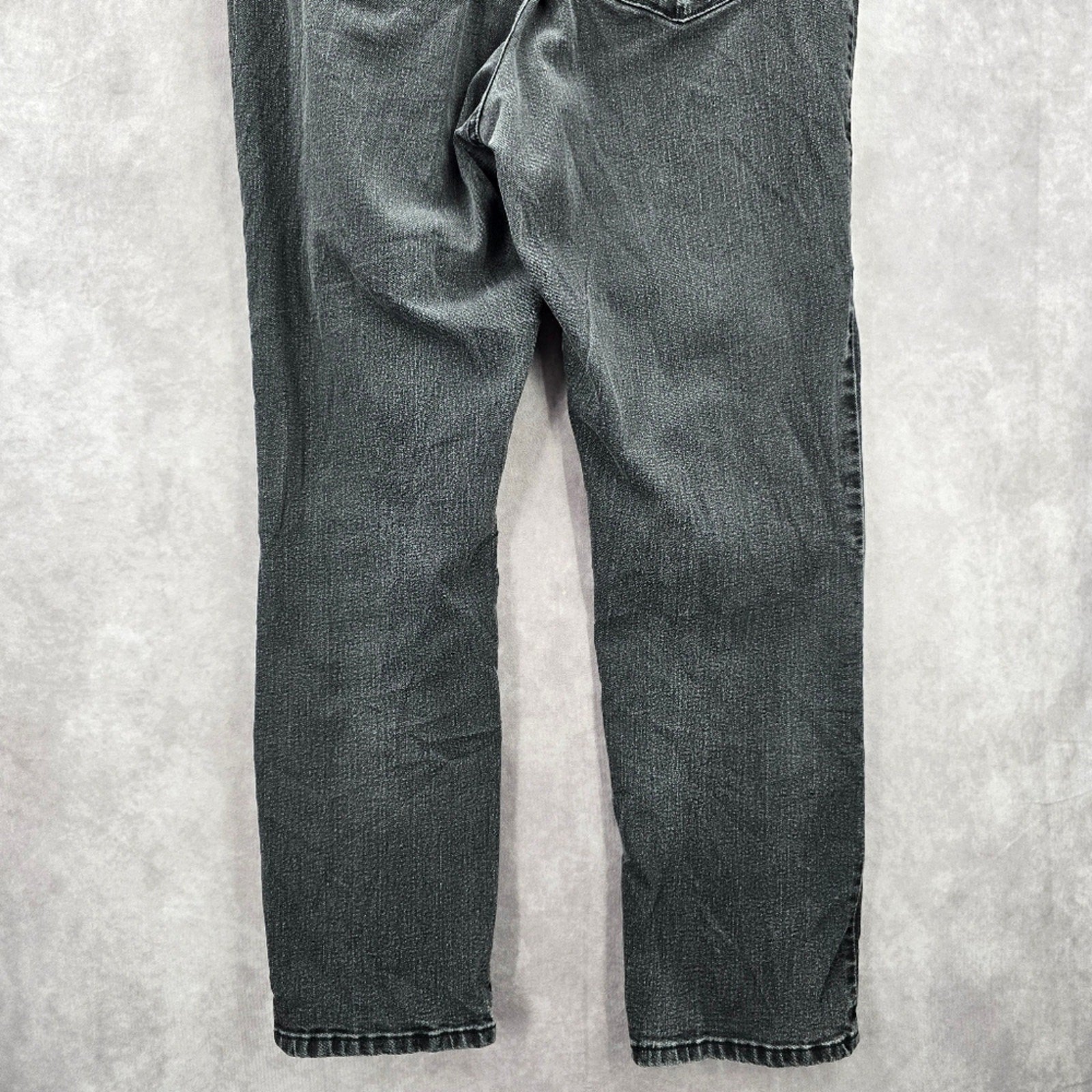 Lee Classic Fit Gray Black Denim Jeans Straight Leg Pants 14M Medium