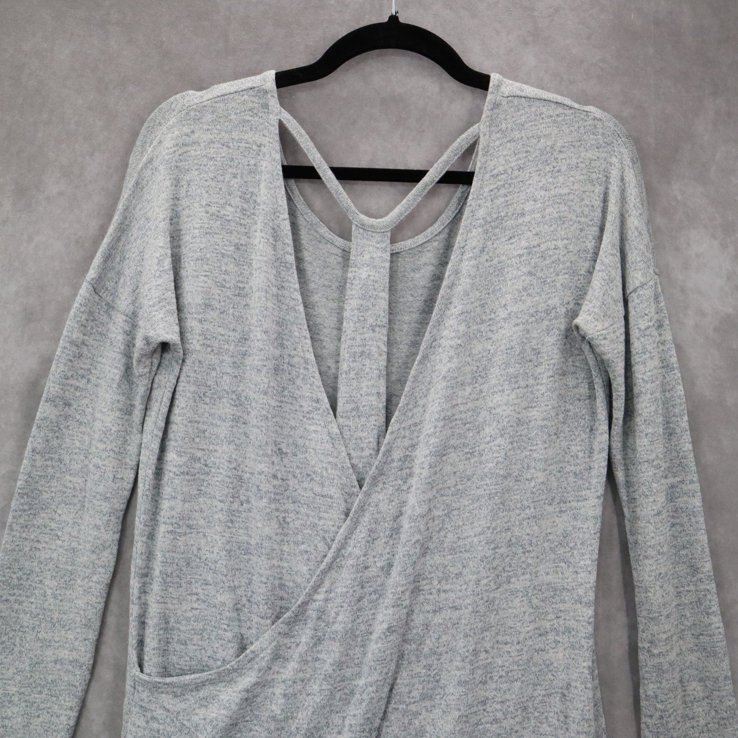 Athleta Gray Long Sleeve Knit Tunic Top Stretch Pullover Soft XS Extra Small