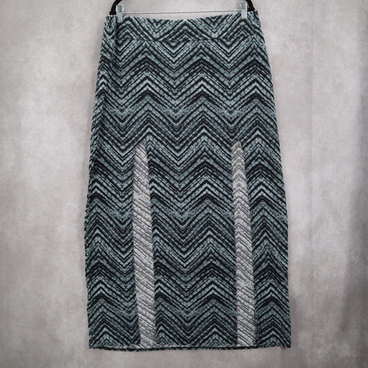 DGNY Gray Chevron Split Long Maxi Boho Stretch Fun Flirty Beach Skirt Plus 2X