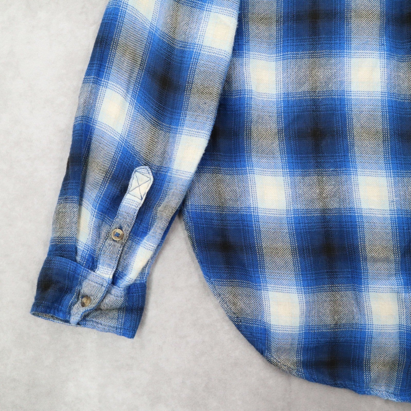 American Eagle Outfitters Flannel Plaid Long Sleeve Button Boyfriend Fit Small