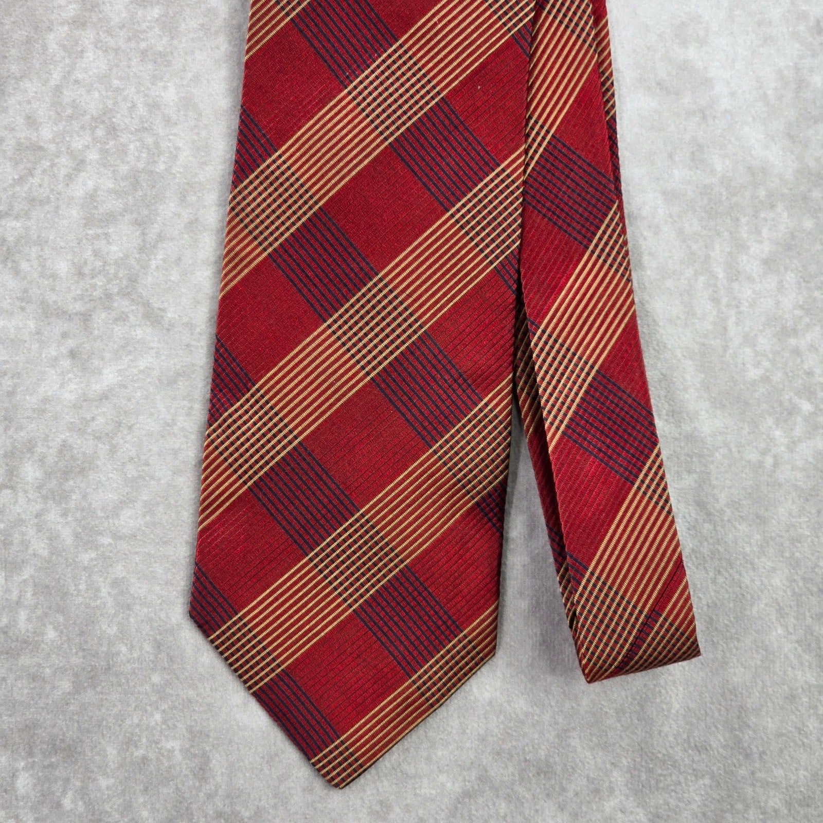 Jos. A. Bank Corporate Red Gold Plaid Tartan 100% Silk Men's Neck Tie Executive