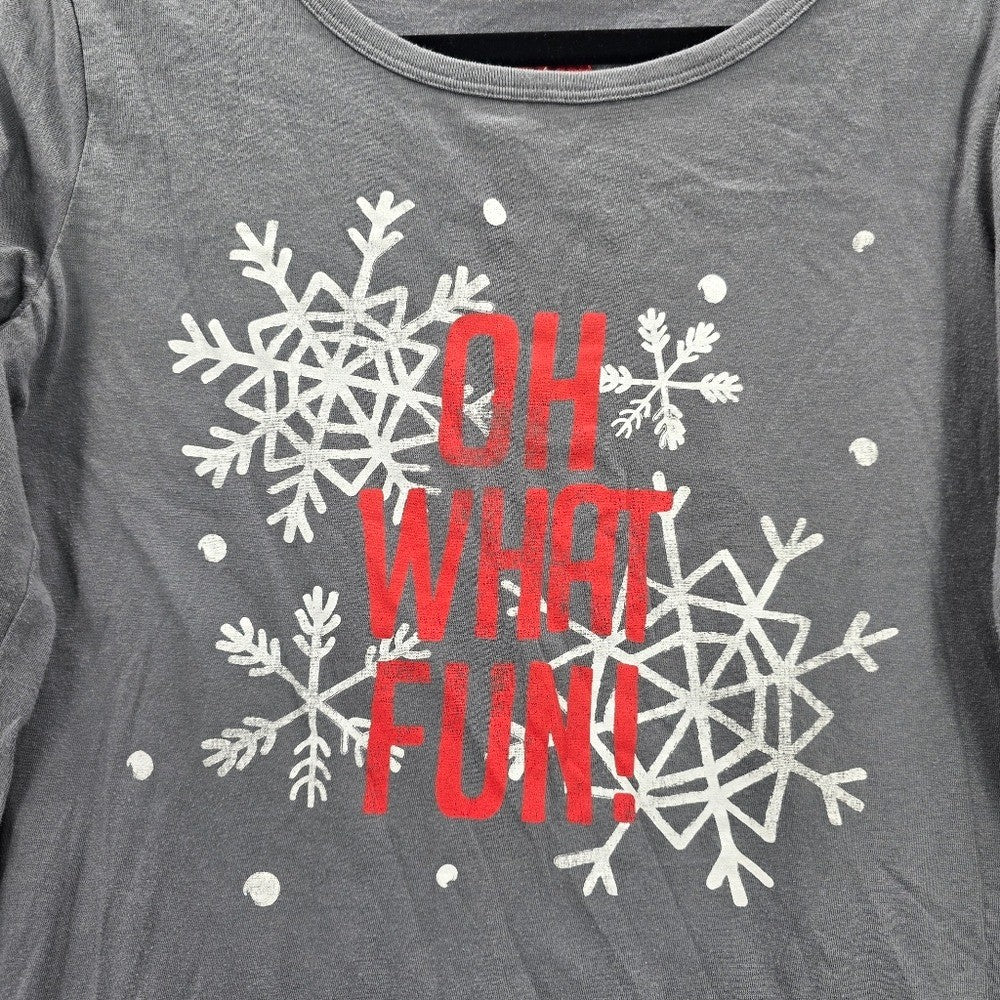 Gray Snow Flake Christmas Holiday Oh What Fun Cozy Winter Print Top Medium
