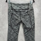 Victoria's Secrets Sport Gray Stripe Leggings Crop Capri Active Stretch M Medium