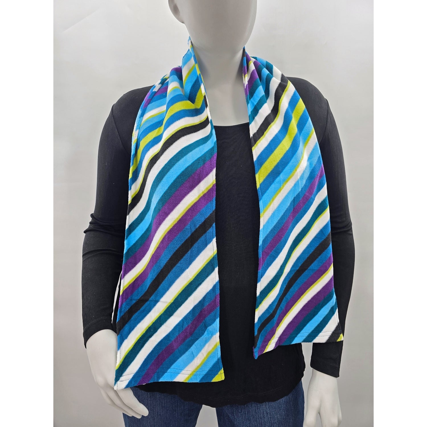 SCARVES