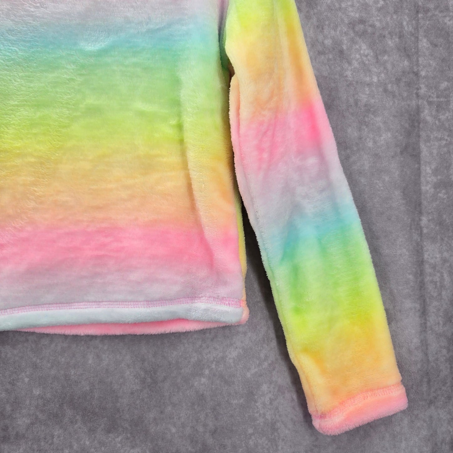 SO Pink Rainbow Long Sleeve Fleece Pullover Toddler Sweater Girls M Medium