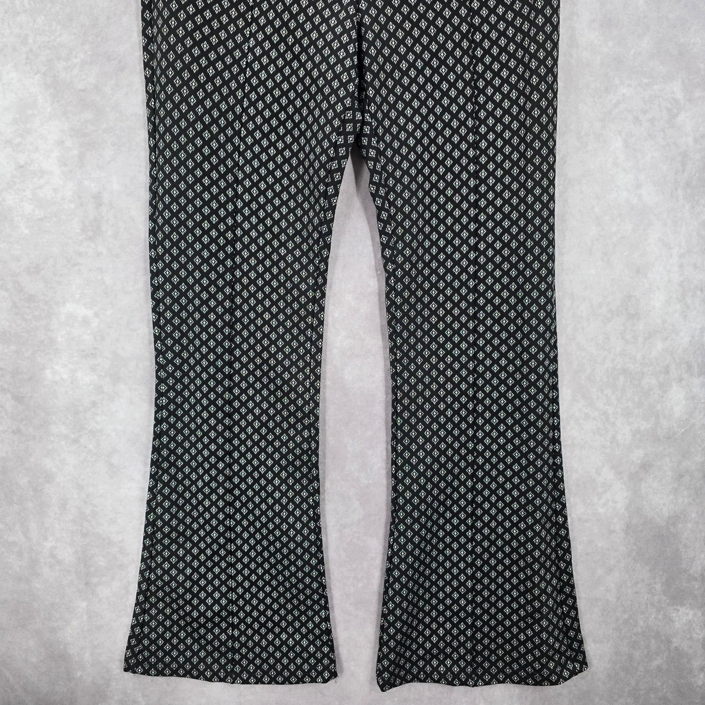 Classic Concepts Black Pull On Stretch Straight Wide Flare Pants L Large