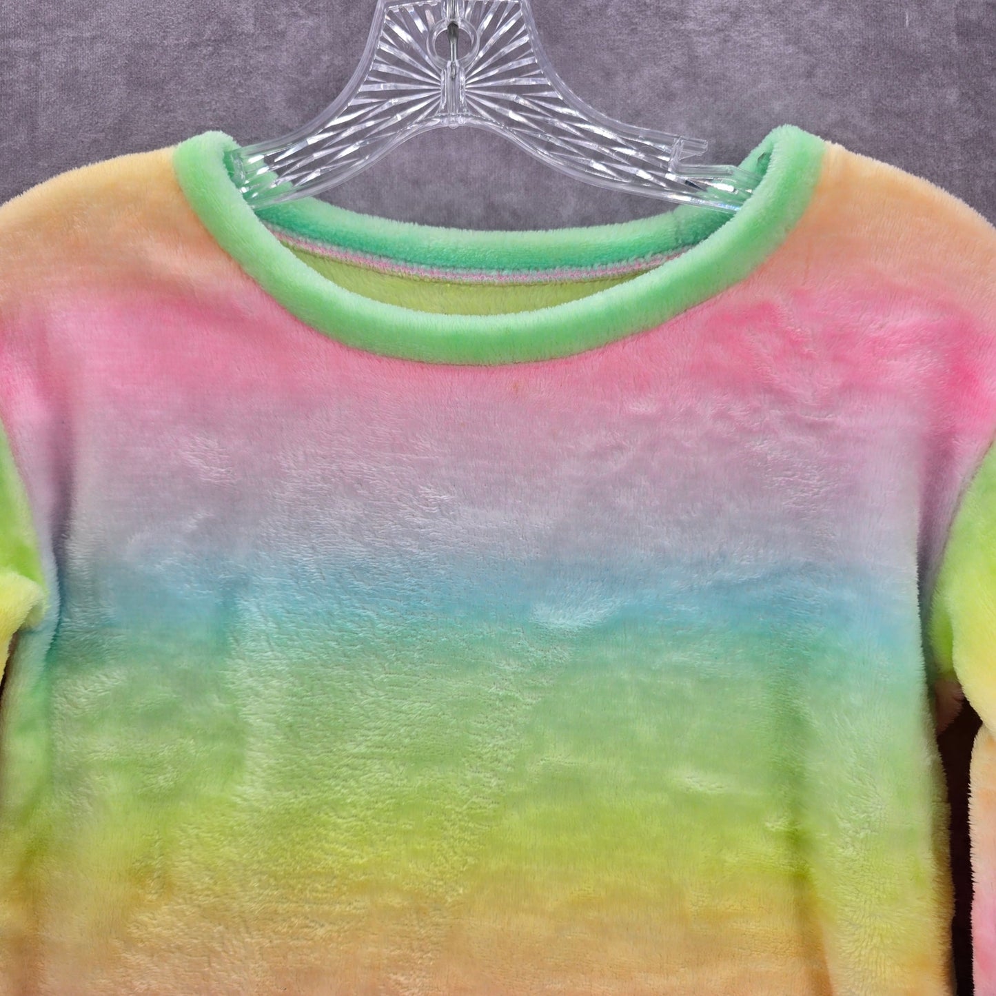 SO Pink Rainbow Long Sleeve Fleece Pullover Toddler Sweater Girls M Medium