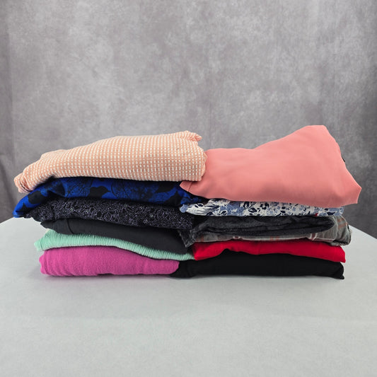 12 Womens Tops Sweaters Random Mixed Lot Bundle of 12 M Medium