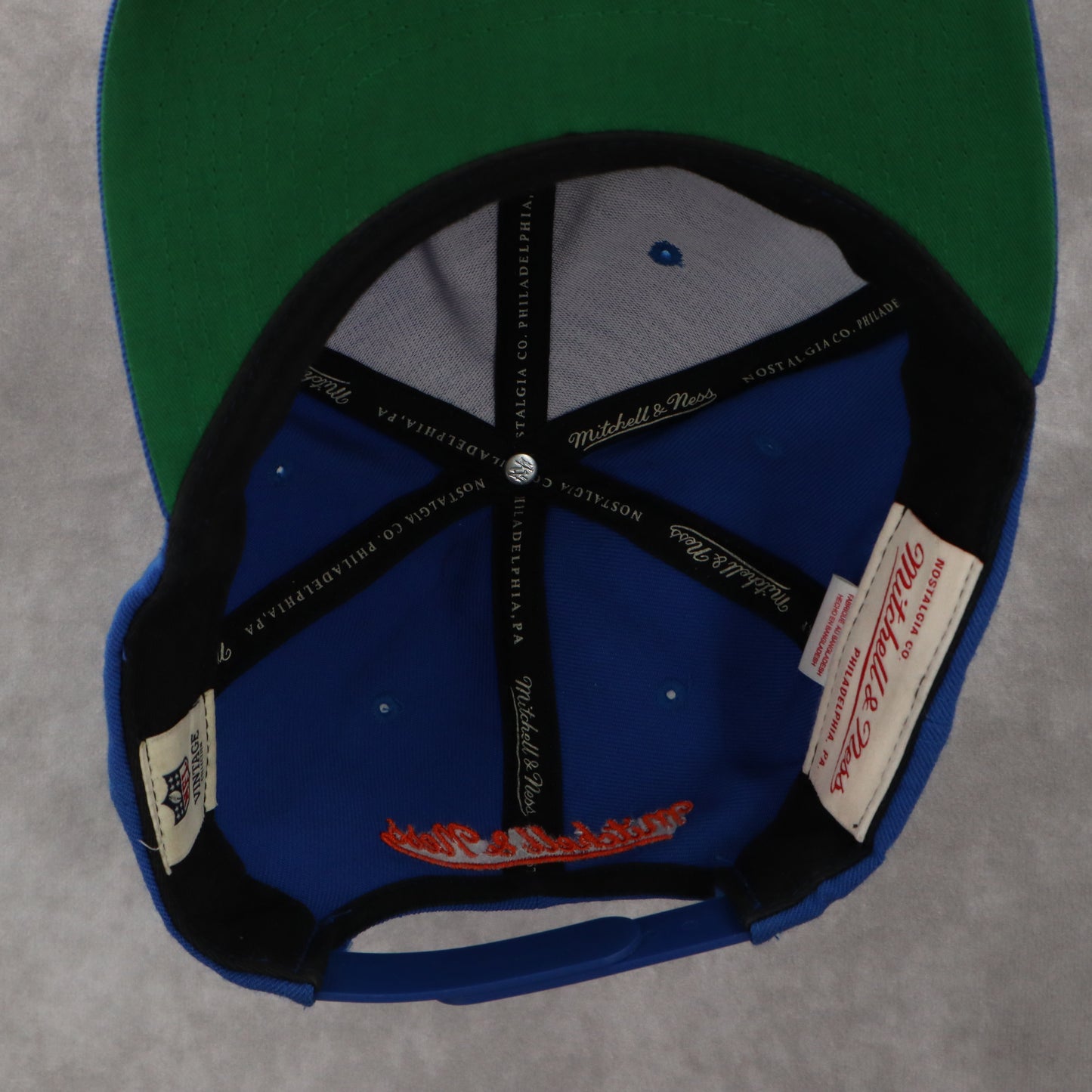 Nostalgia Co Mitchelle & Ness Blue Denver Broncos VTG Snapback Baseball Cap Hat