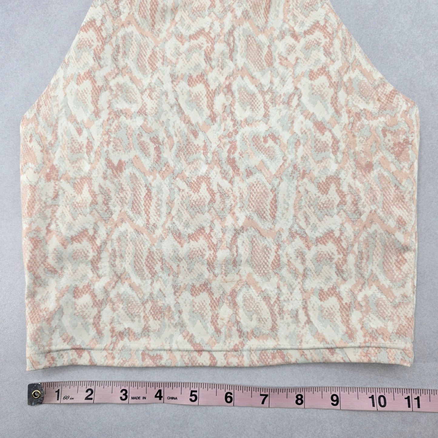 Old Navy Active Powersoft Cream Animal Crop Sports Bra Swim Top XS Extra Small
