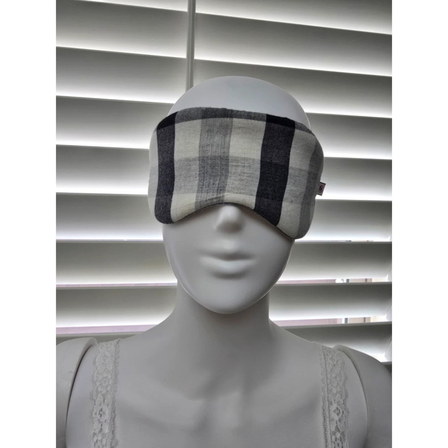 Victoria's Secret Gray Plaid Restful Sleep Blackout Eye Masks OSFM