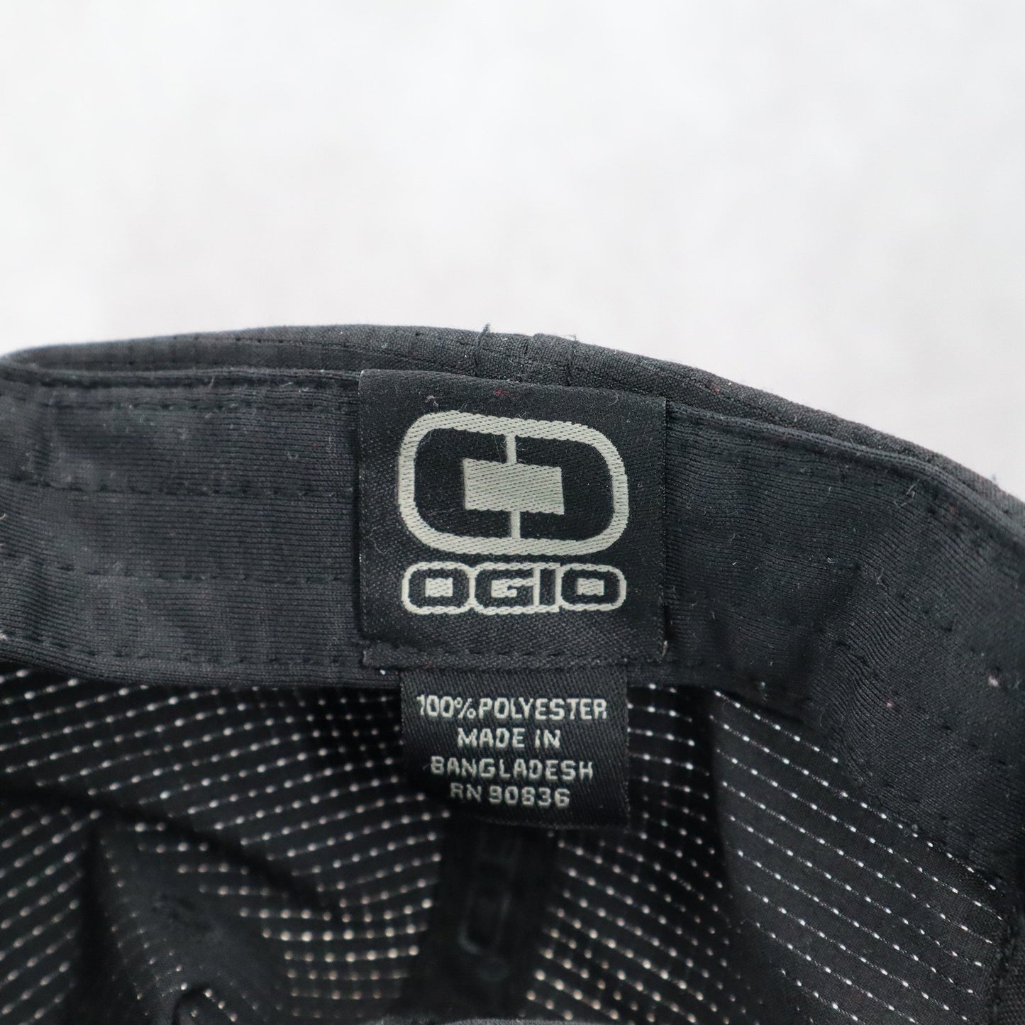 Ogio Black Red Alphabet U Reflective Adjustable MBA Athletic Baseball Cap Hat