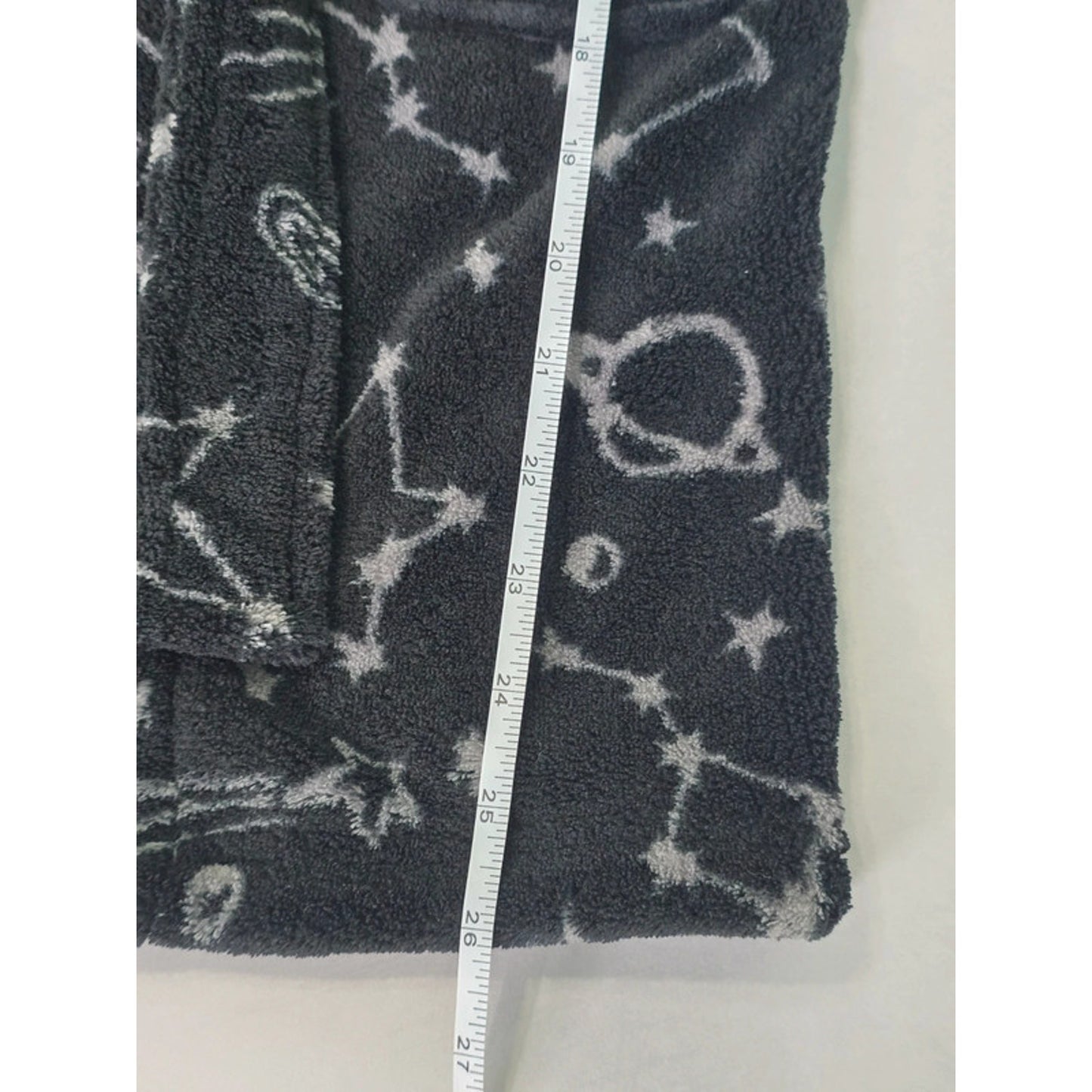 Pl Sleep Black Cute Monster Face Graphic Printed Embroidered Fluffy Bath Robe Boys 6