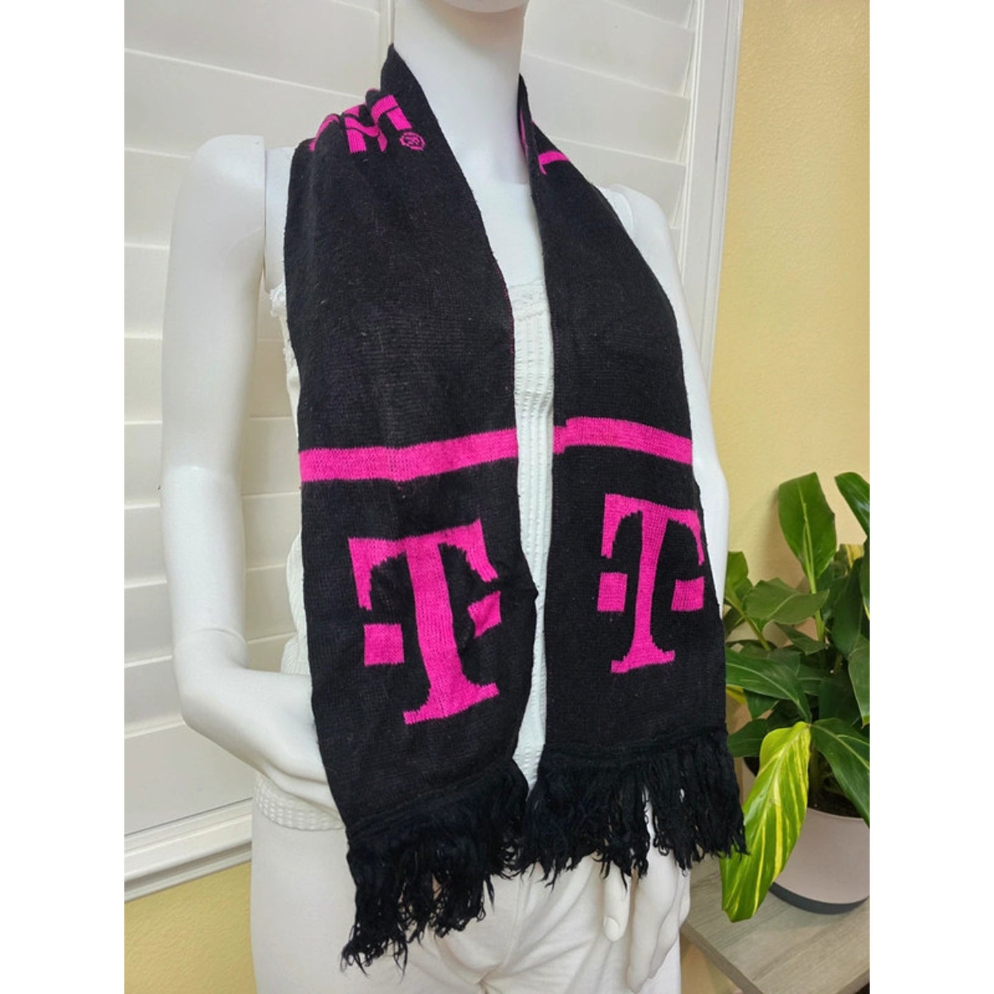 Black TMobile Tuesday Logo Fringe Cozy 90s Scarf OSFM
