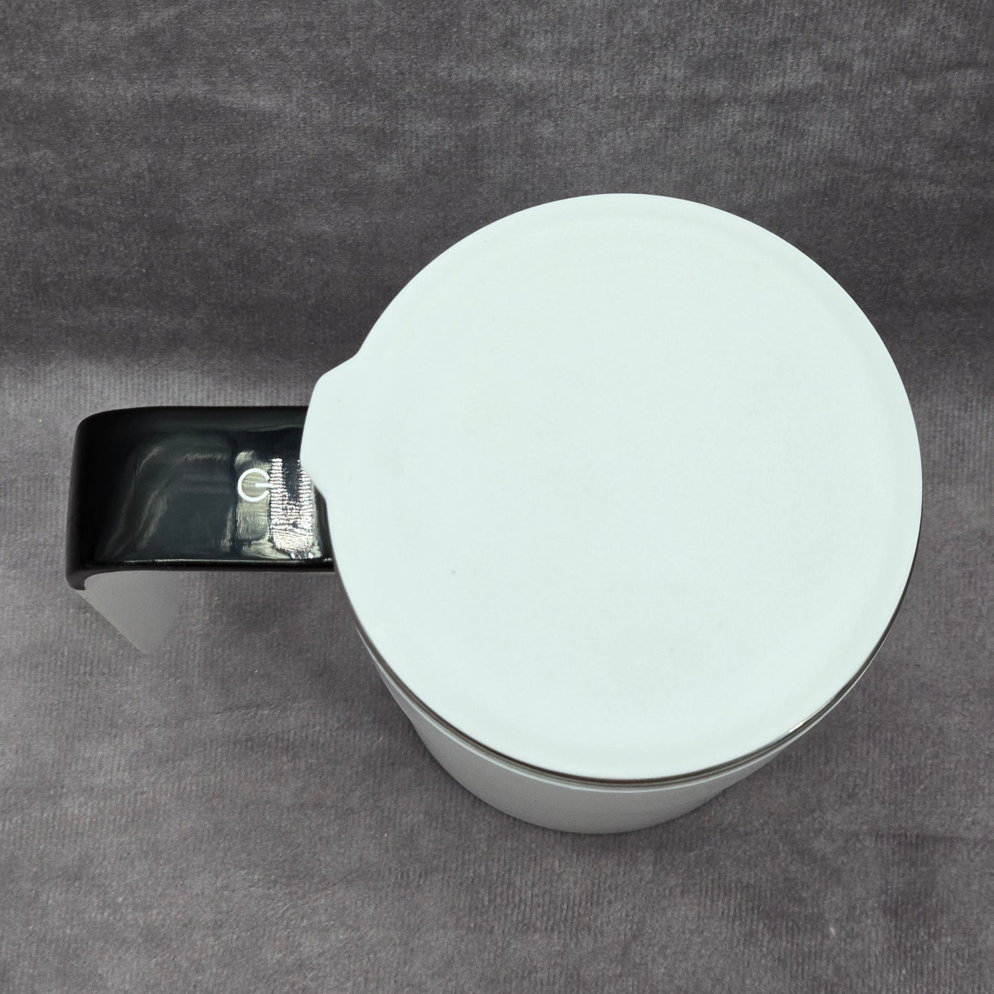 Magnetic Self Stirring Coffee Mug Cup Rechargeable Automatic Mixing LCD White