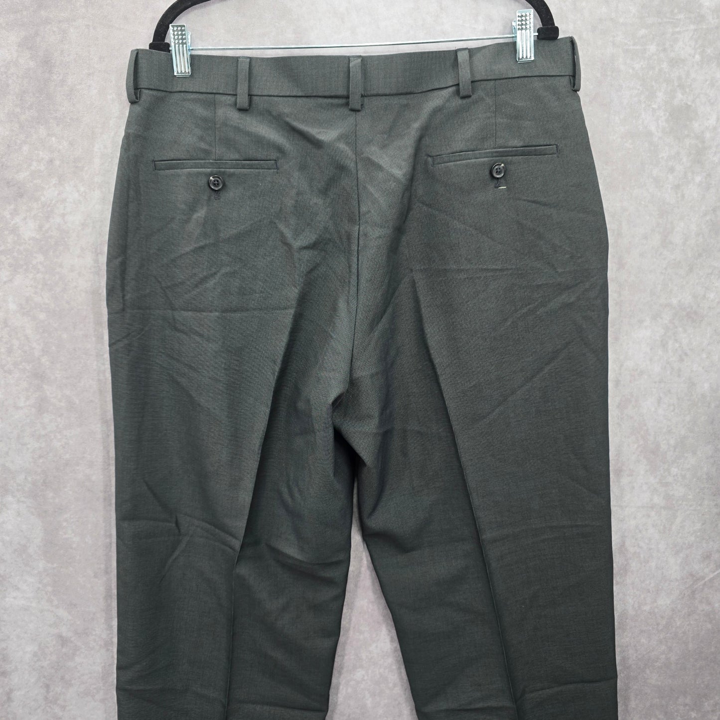 Haggar Gray Formal Preppy Business Executive Office Work Dress Pants Mens 38x30