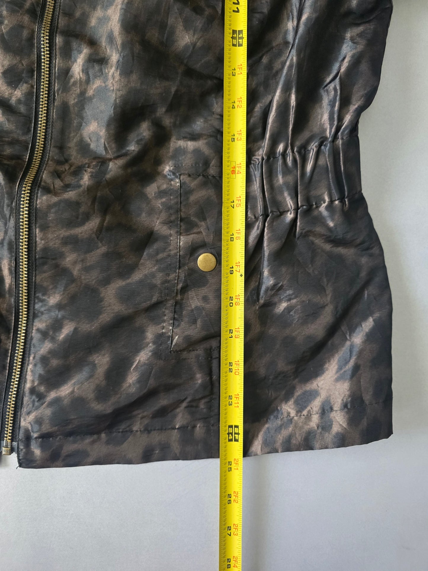 Chico's Animal Print Full Zip 3/4 Sleeve Pocket Brown Whimsy Goth Jacket 2 Large