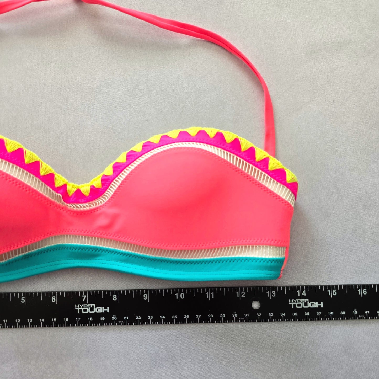 Y2K Vintage Pink Halter Swimwear Active Beach Vacation OP Bikini Top Medium
