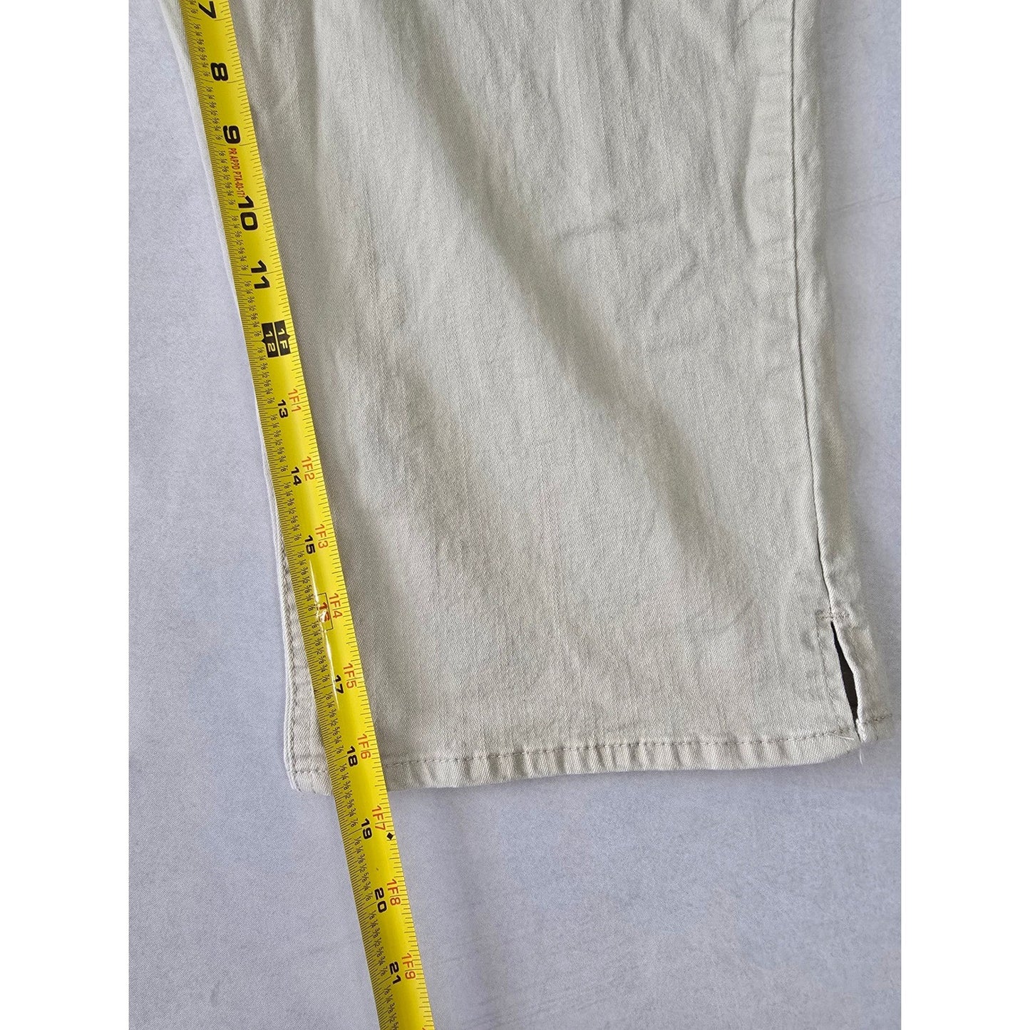 Mid Rise Capri Tan Beach Resort Preppy Tennis Cropped Mom Khaki Pants Plus 18M