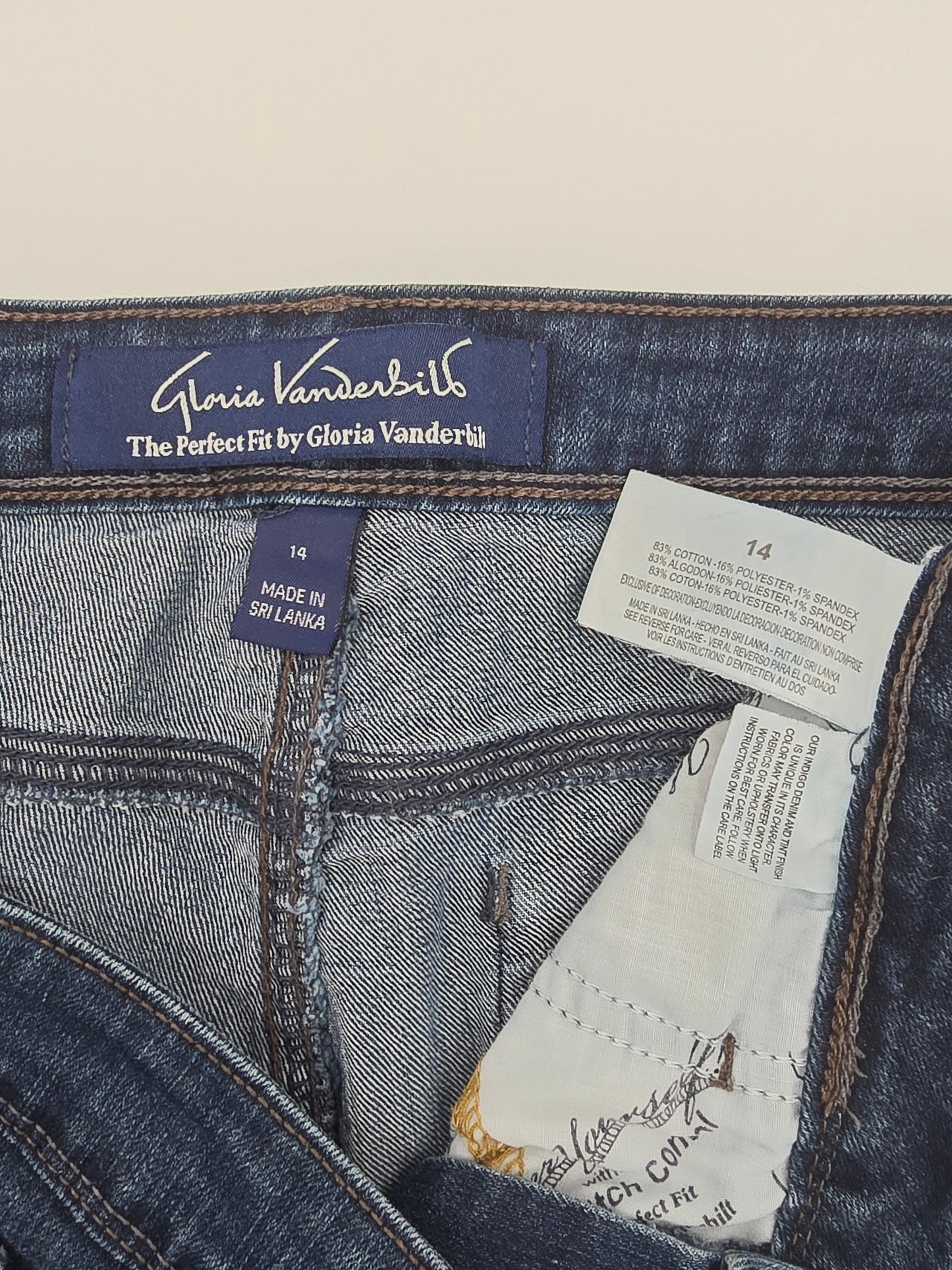 Gloria Vanderbilt Blue Capri Cropped Resort Cottage Perfect Fit Jeans Plus 14